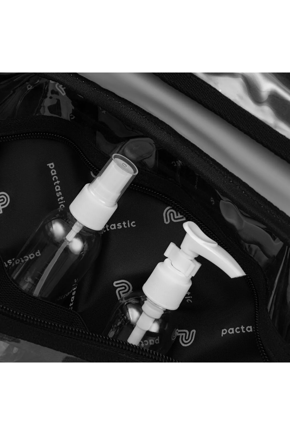 Pactastic  Kosmetiktasche - Grau
