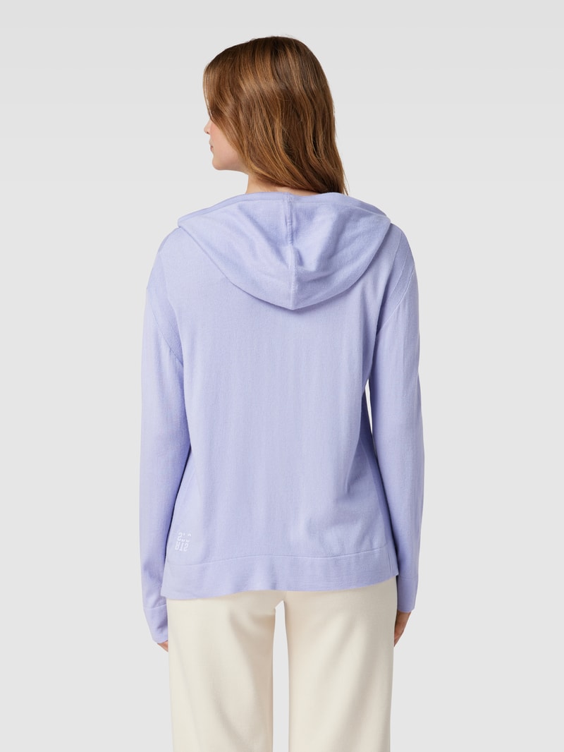 Strickpullover mit verlängertem Rückenteil in flieder