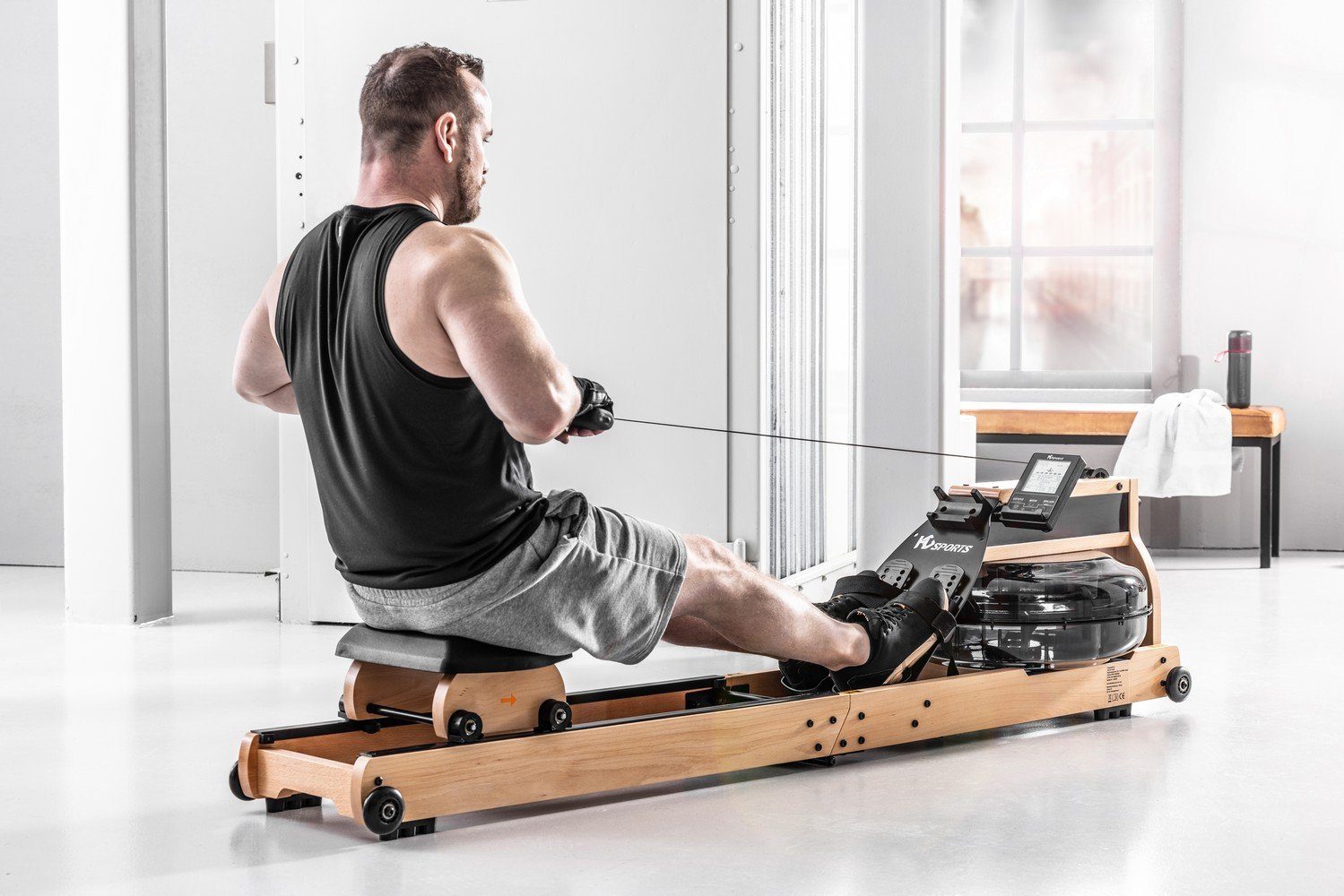 CHILLROI Rudergerät Holz Wasser Rudergerät hellbraun inkl. Brustgurt mit Wasserwiderstand (1 Stück, Wasserpumpe, 3x Chlortabletten, Bedienungsanleitung, Brustgurt), Klappbar, Bluetooth Verbindung mit Fitness-App