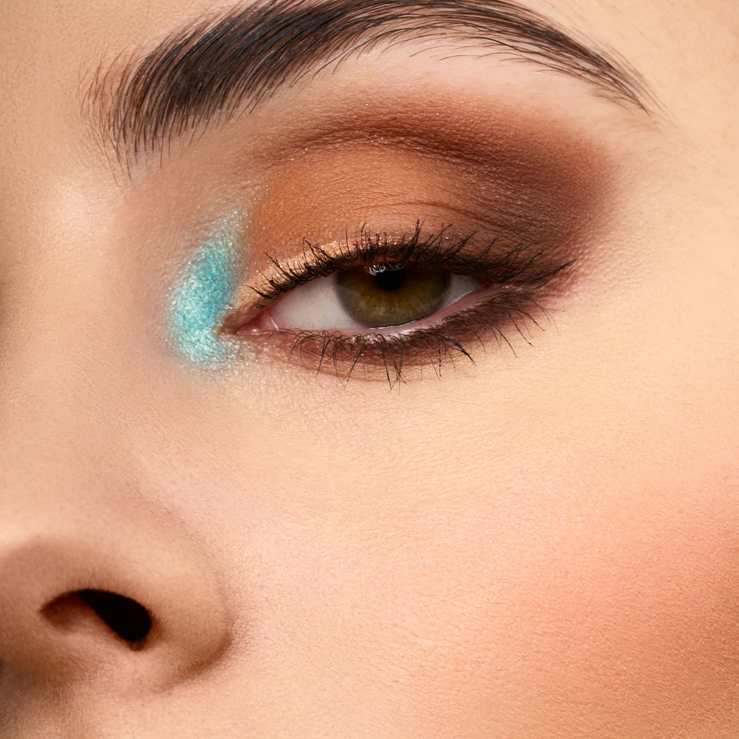 Paleta senčil za oči PRIVATE DREAM - Paleta senčil za oči, Kompaktno senčilo za oči