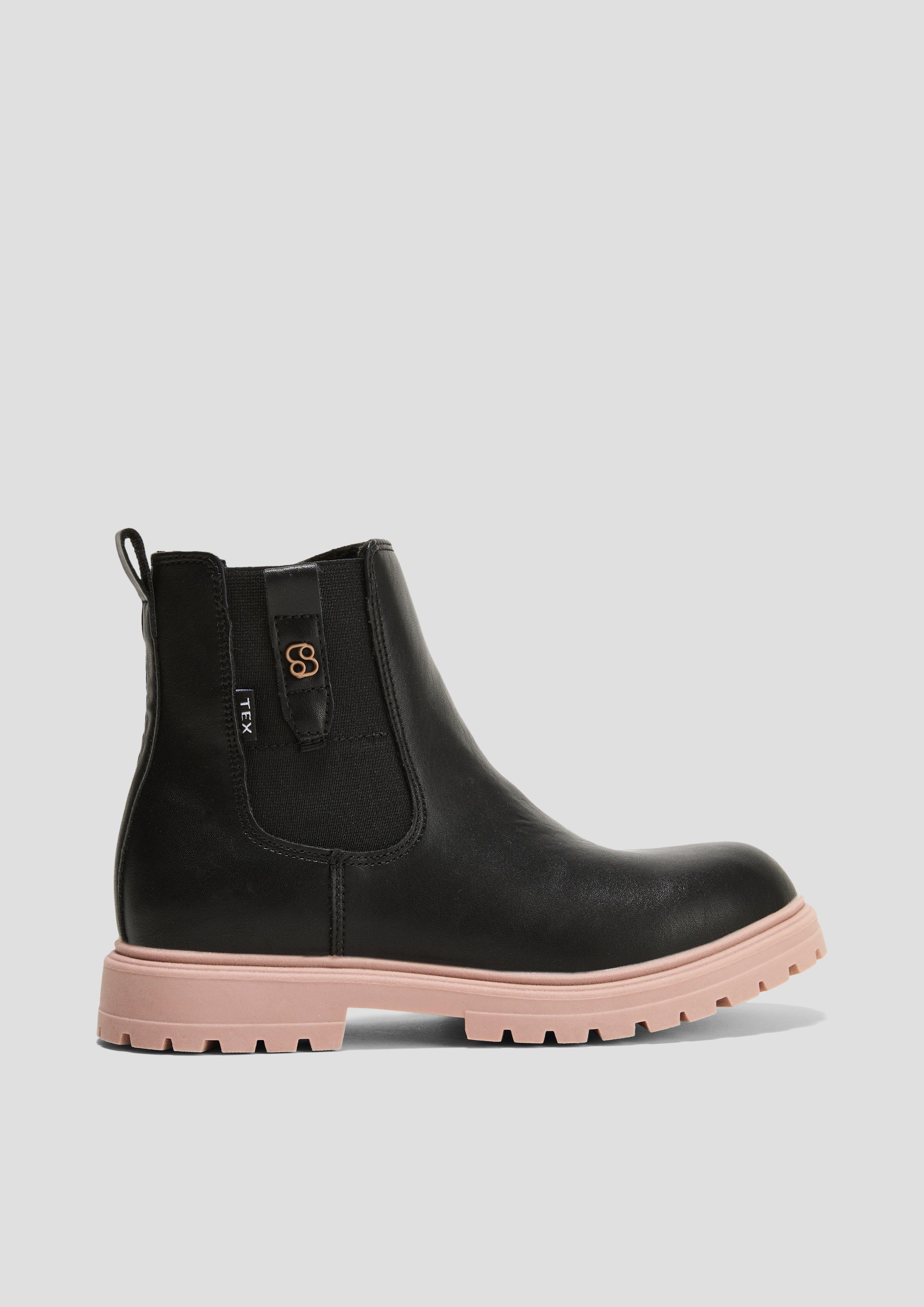 Boots mit Elastikeinsätzen  6008307-054
