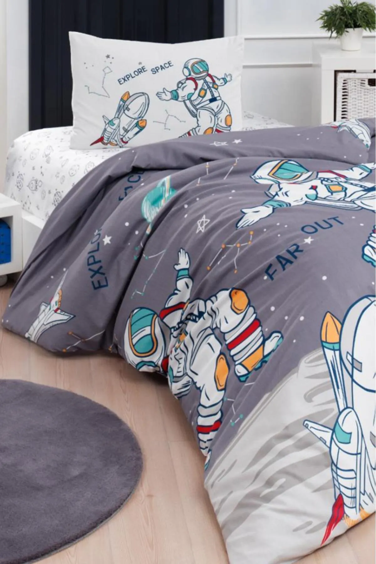 Çeyiz Diyarı  Bedrucktes Bettwäscheset für Einzelbett „Kosmos“