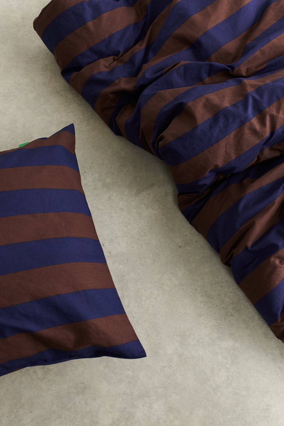 Gina home bed set