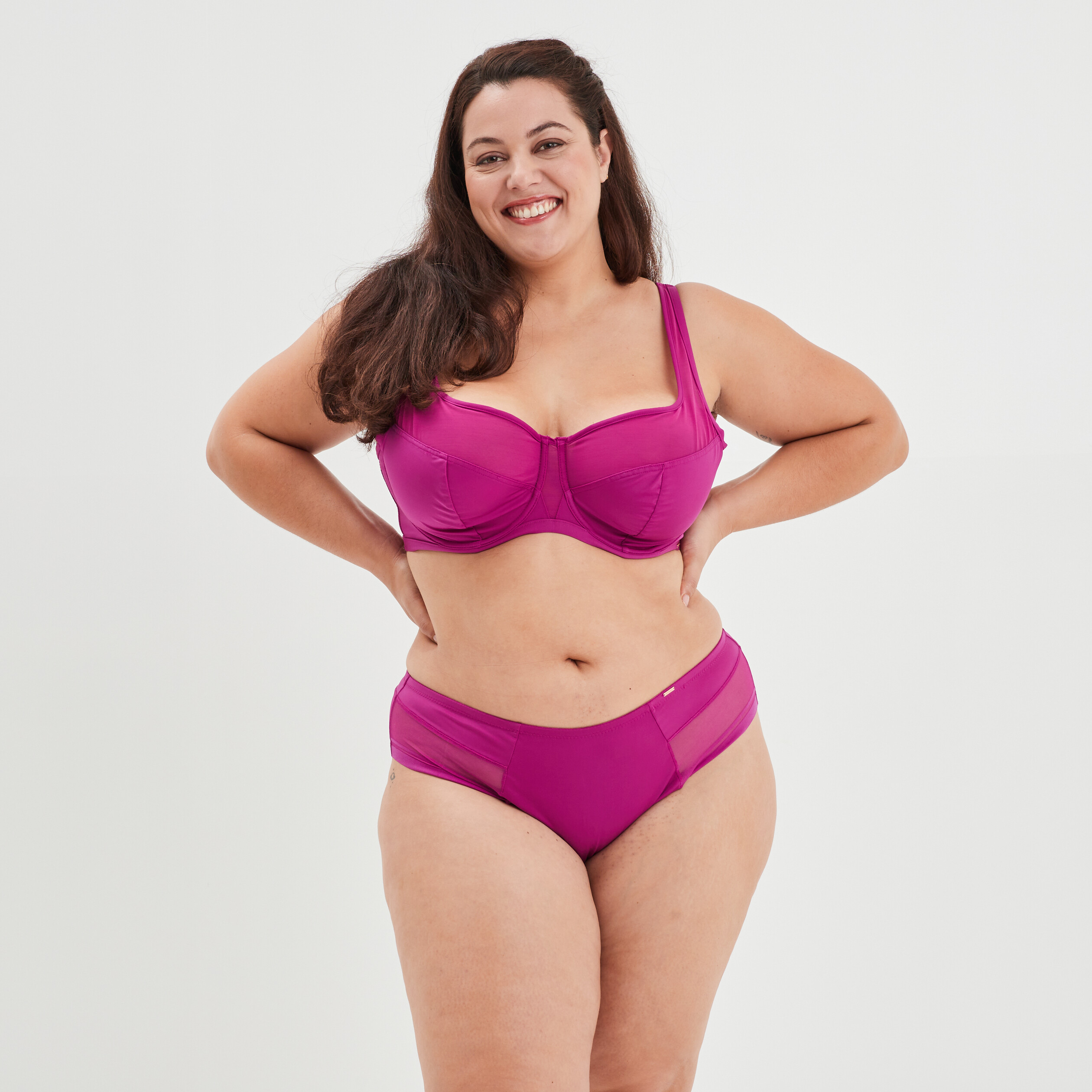 Soutien-gorge corbeille microfibre Izold violet femme grande taille | La Halle