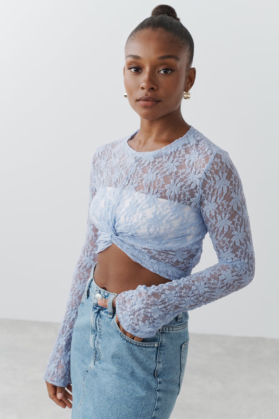 Lace flare sleeve top