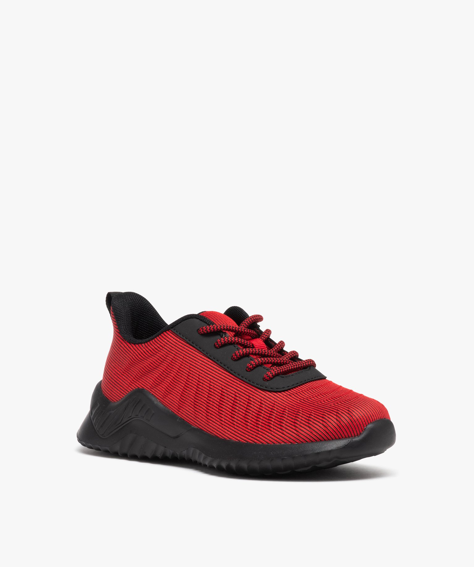 Baskets Garçon unies en mesh avec reliefs rouge | GEMO