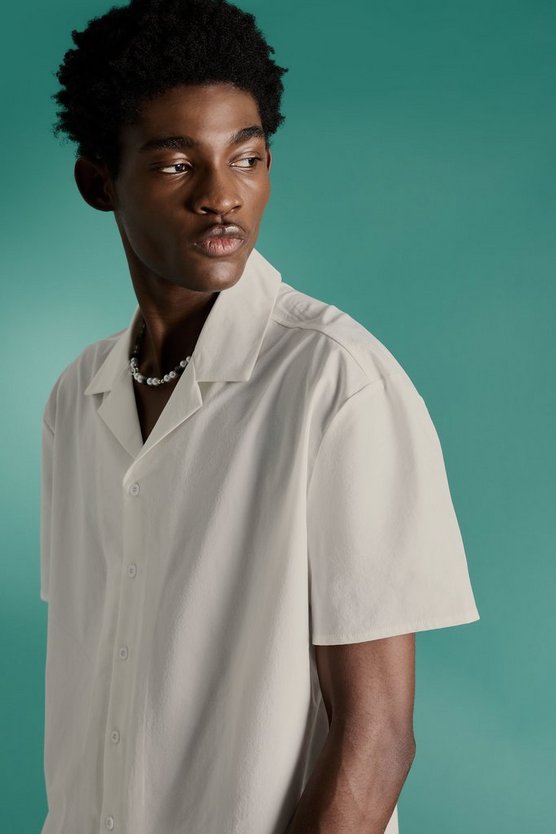 Oversize Stretch-Hemd mit kurzen Ärmeln