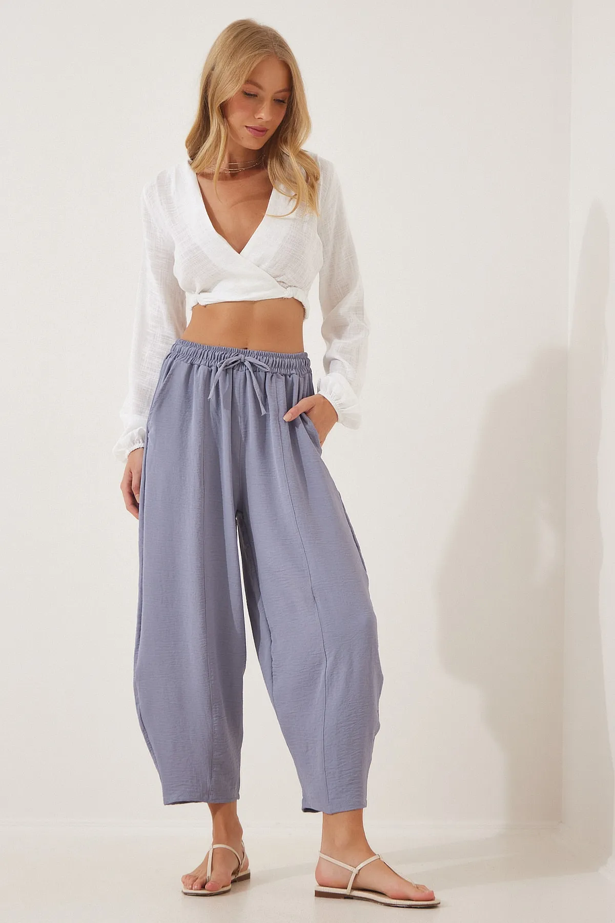 Happiness İstanbul  Damen-Shalwar-Hose aus grauem Leinen CI00036