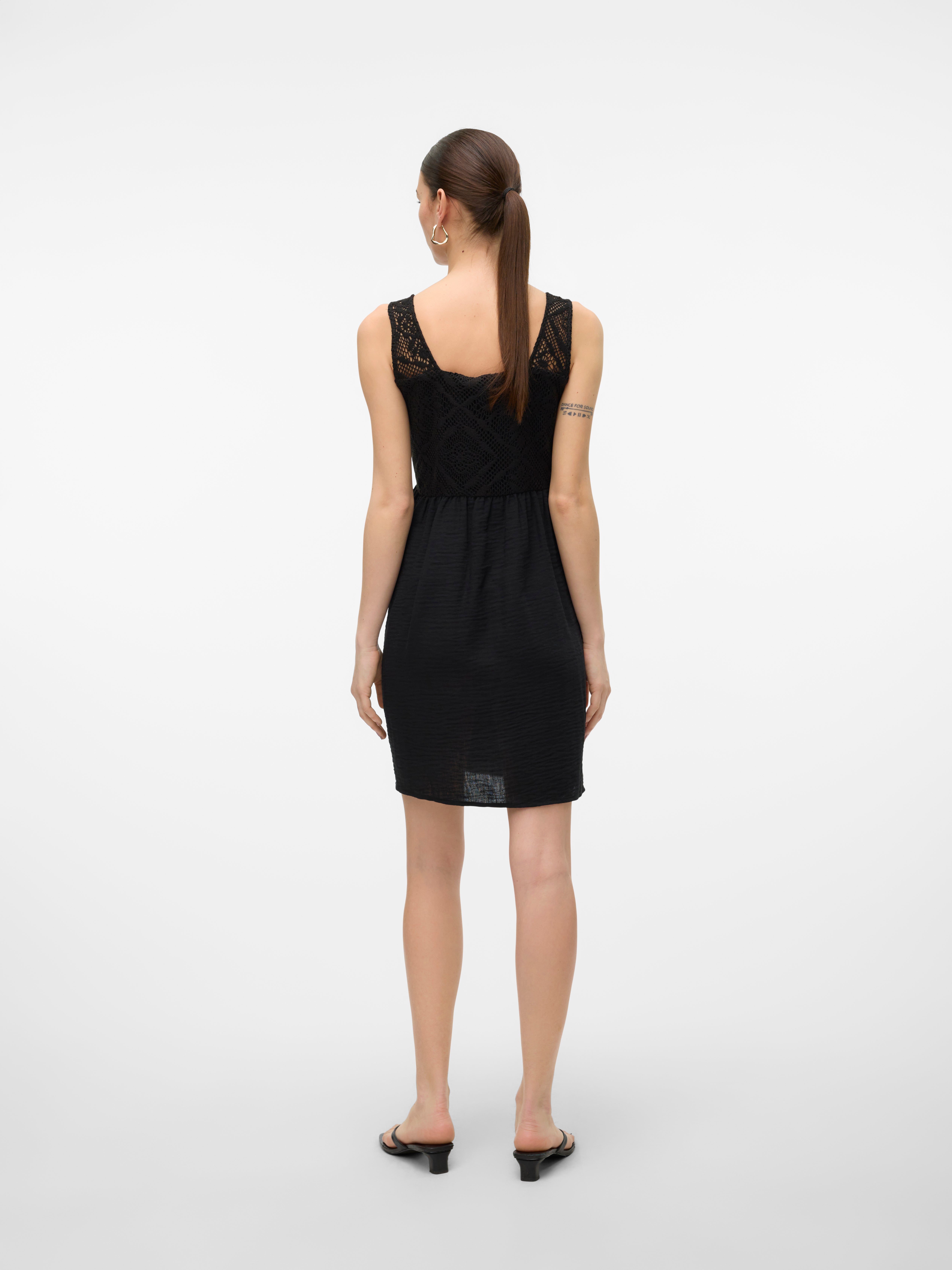VMCHRIS Kurzes Kleid