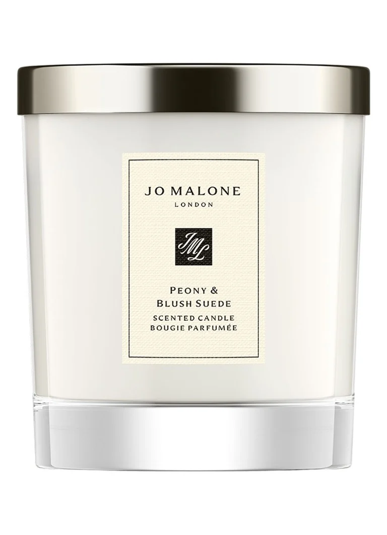 Lumânări parfumate cu bujor și trandafir de la Jo Malone London