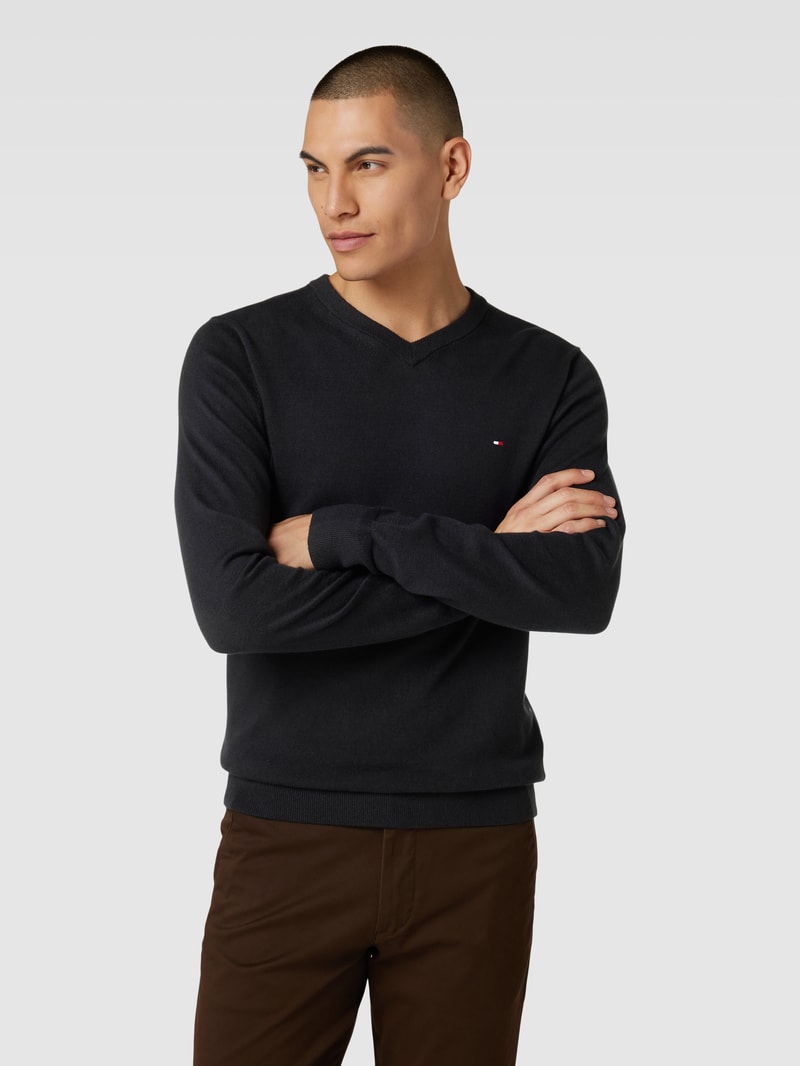 Strickpullover mit V-Ausschnitt Modell 'PIMA' in schwarz