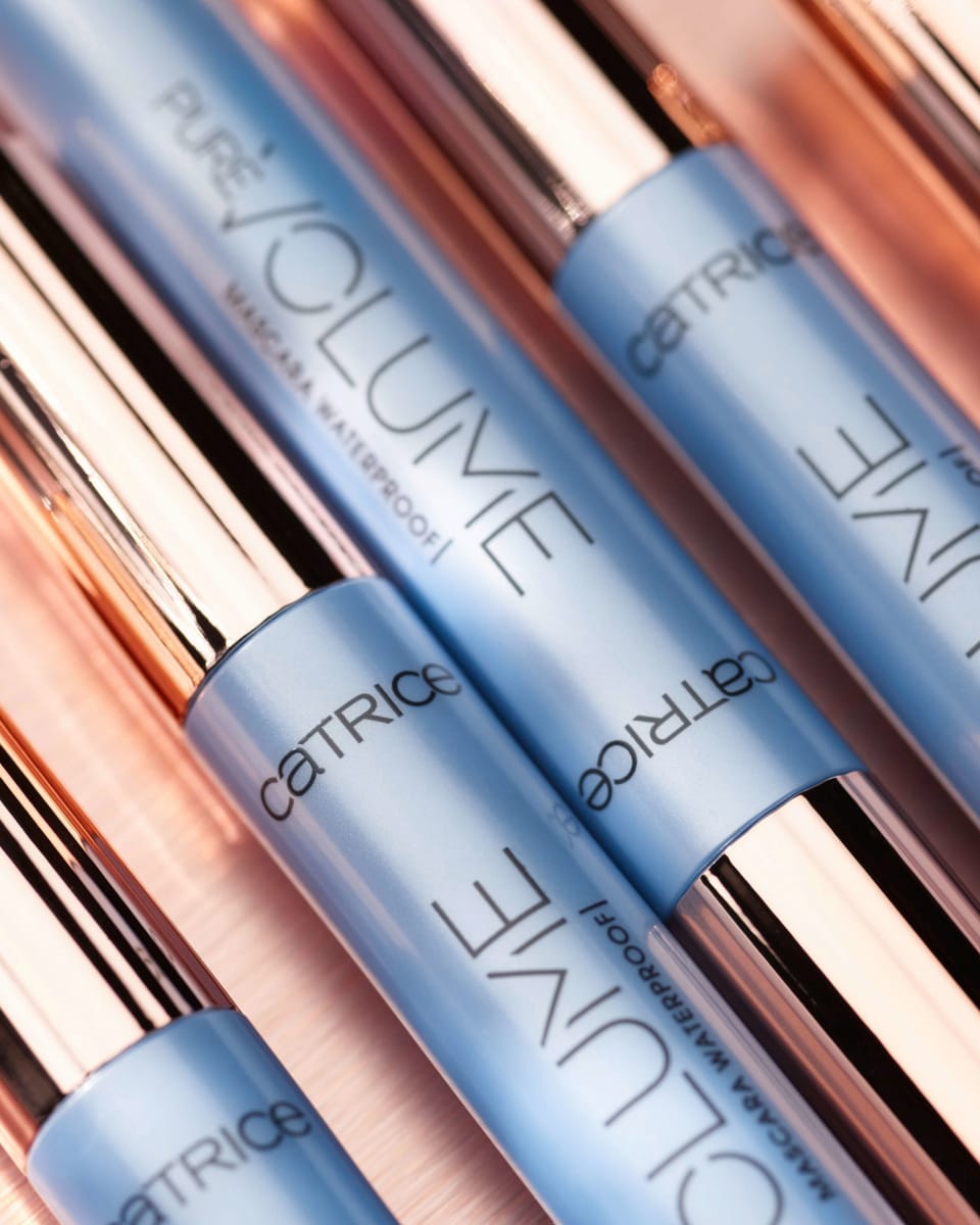 Mascara Pure Volume Waterproof 010 Black, 10 ml