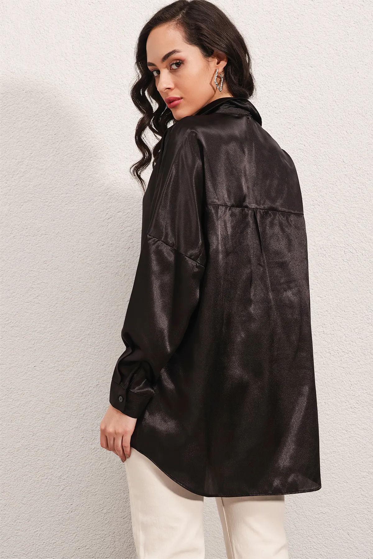 Bigdart  3985 Oversize-Satinhemd – Schwarz