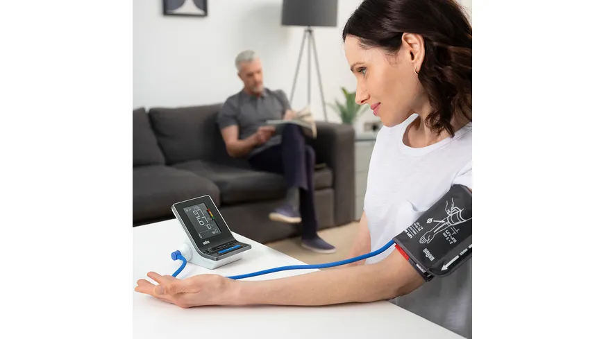 BRAUN ExactFit™ 3 Oberarm-Blutdruckmessgerät