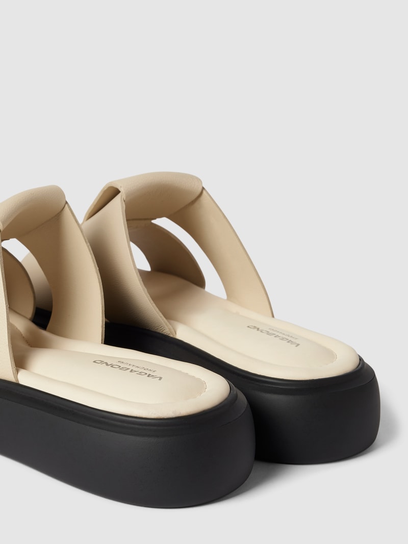 Pantoletten mit Plateausohle Modell 'BLENDA' in offwhite