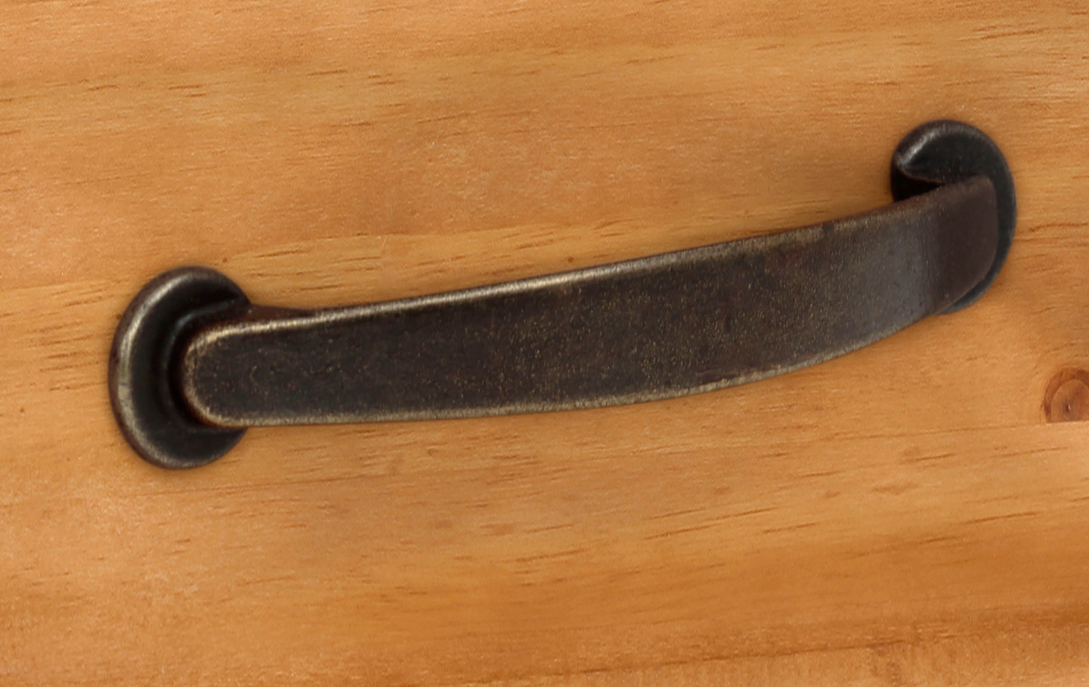 Home affaire Buffet Selma aus massivem Kiefernholz, mit Griffen aus antikisiertem Metall
