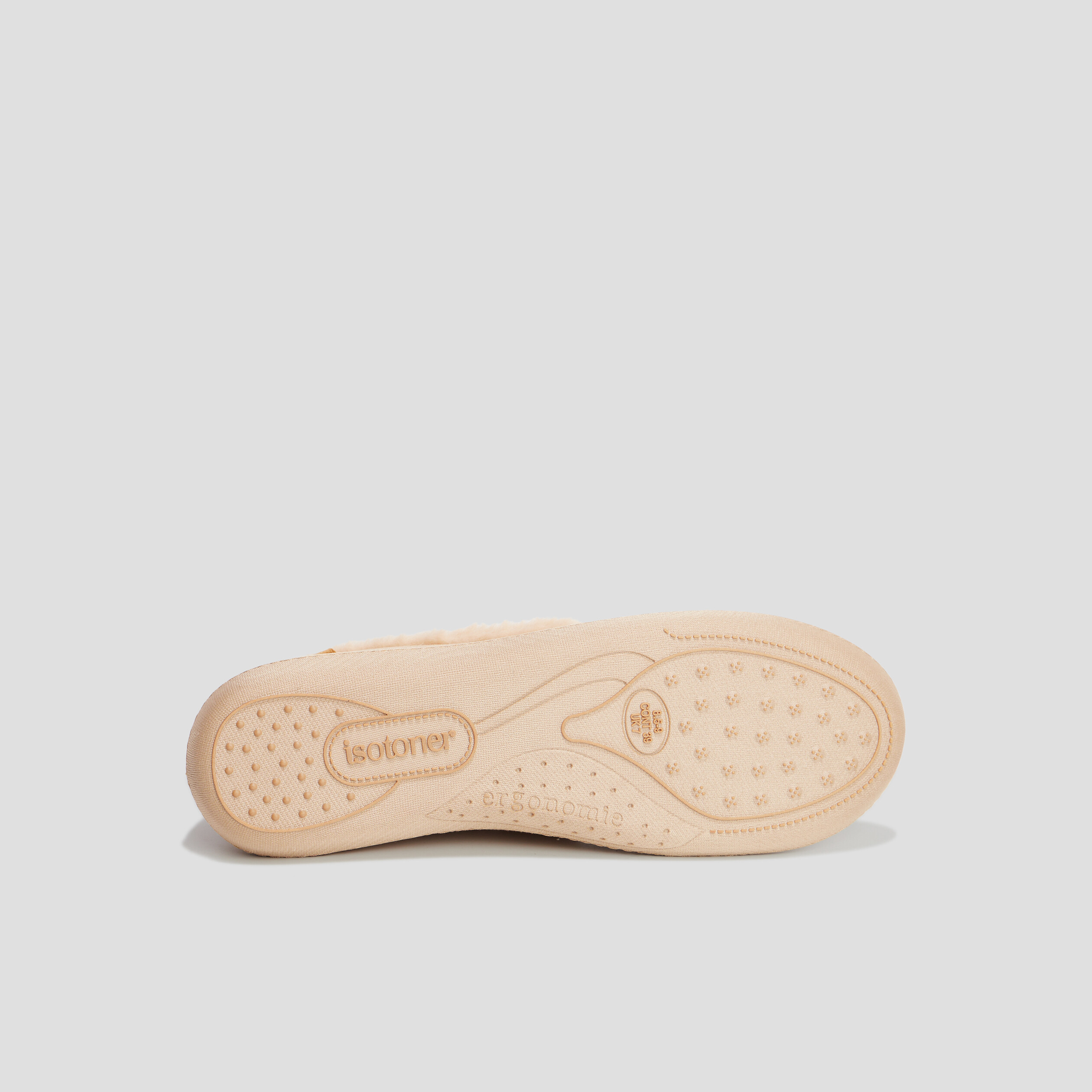 Chaussons charentaises fourrés Isotoner camel femme | La Halle