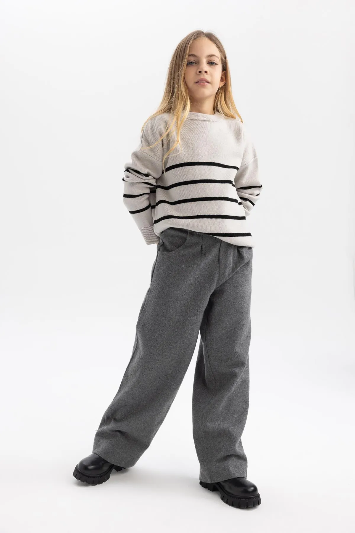 DeFacto  Ovale Mädchenhose mit weitem Bein