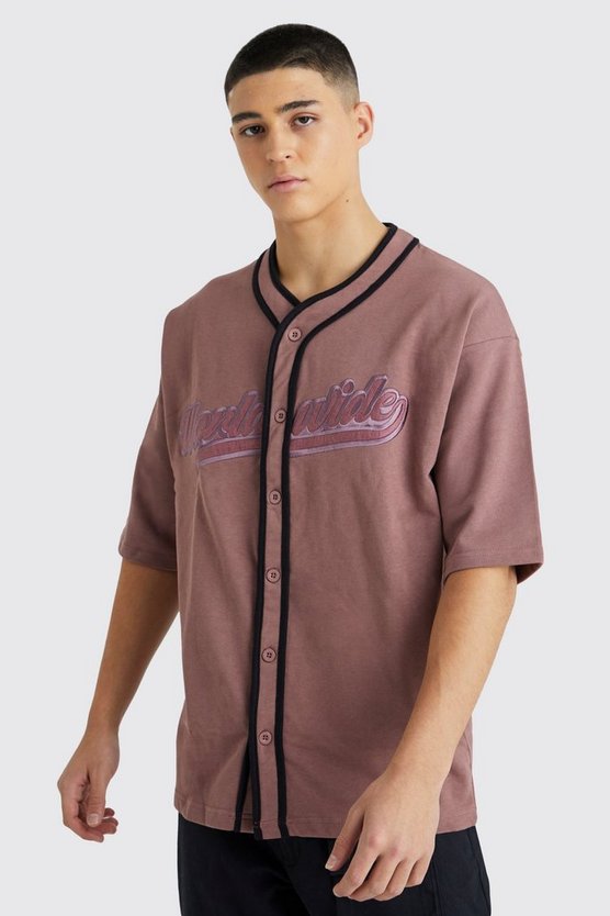 Oversize Hemd mit Worldwide-Baseball Print