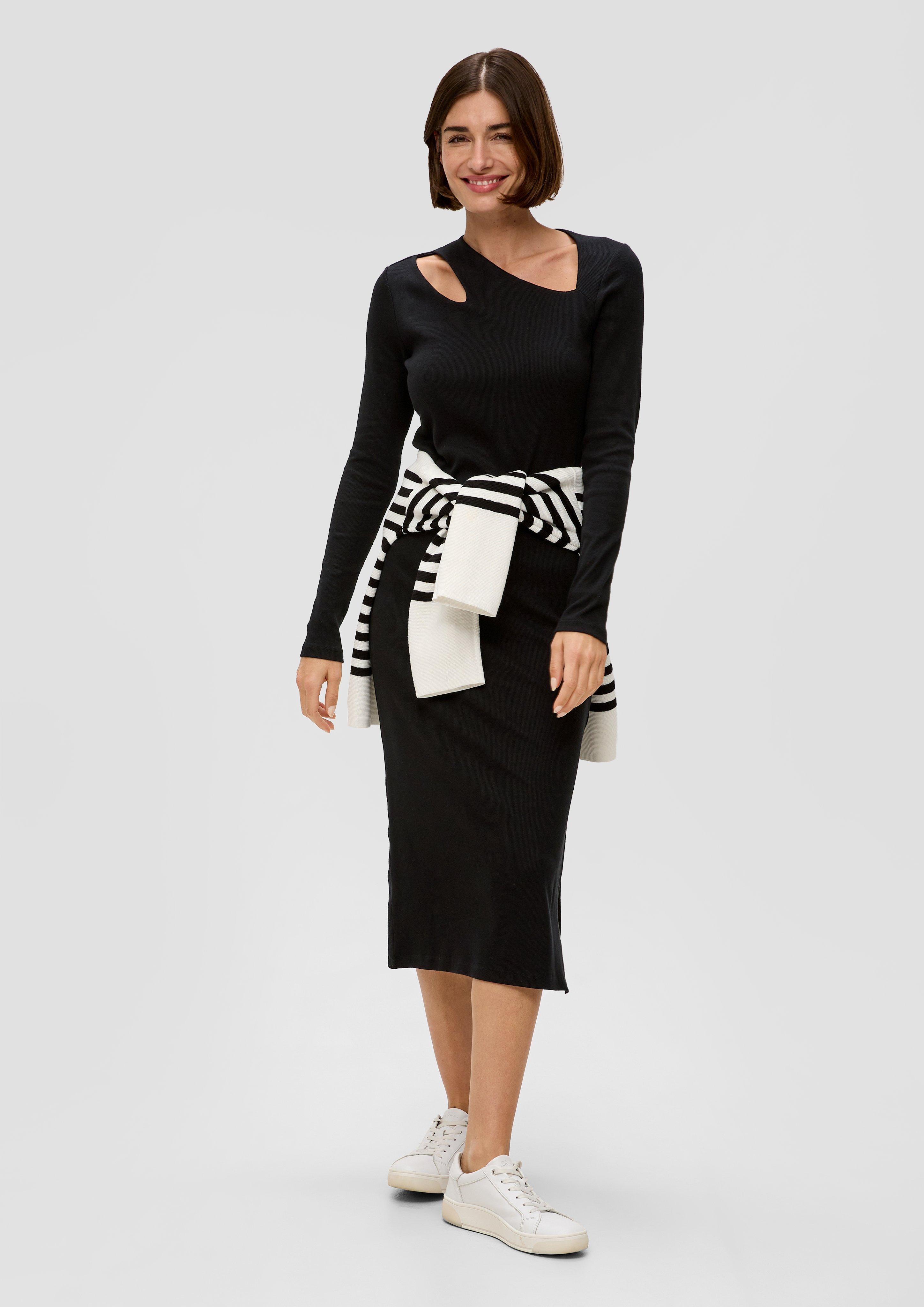 Kleid mit Cut Out-Details  2142276-9999