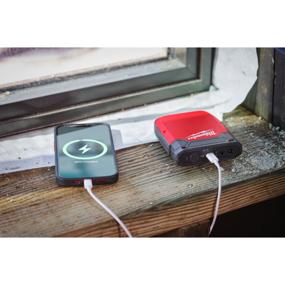Milwaukee Accessories 4932492907 IRPSU3-0 Napájací zdroj pre vyhrievané oblečenie Kábel USB-C na USB-C