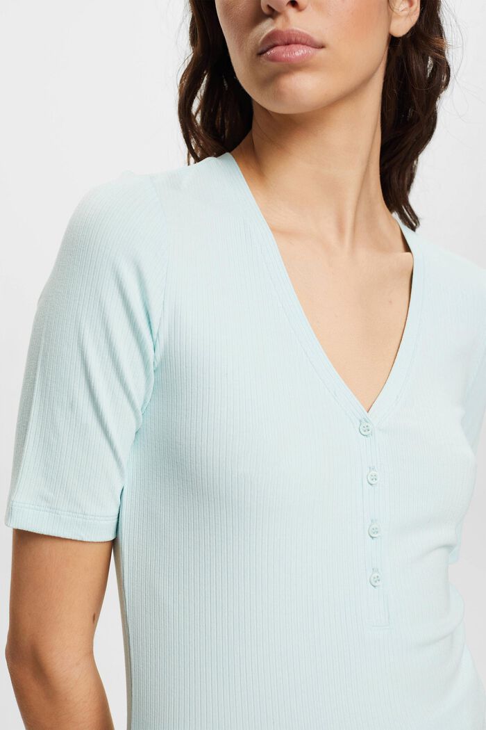 Geripptes Henley-Kurzarmshirt