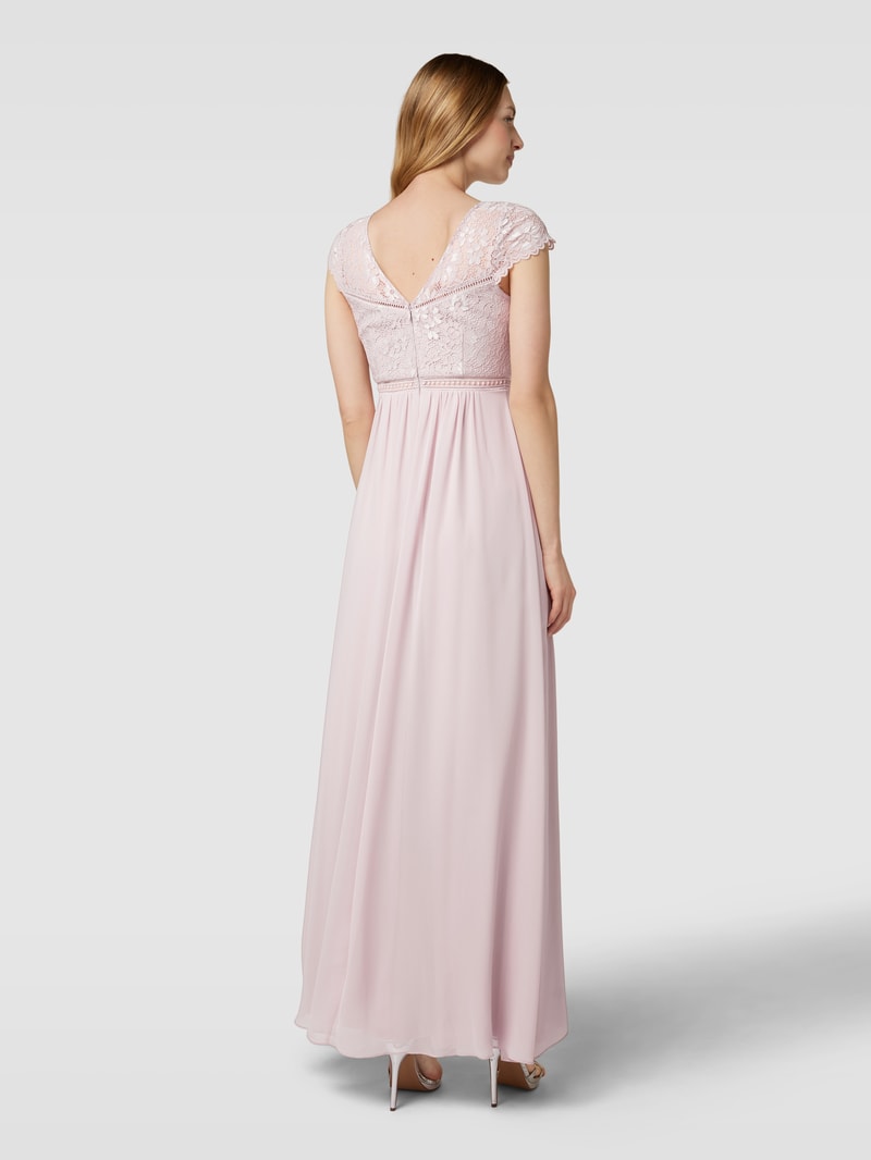 Abendkleid mit floraler Spitze in rosé