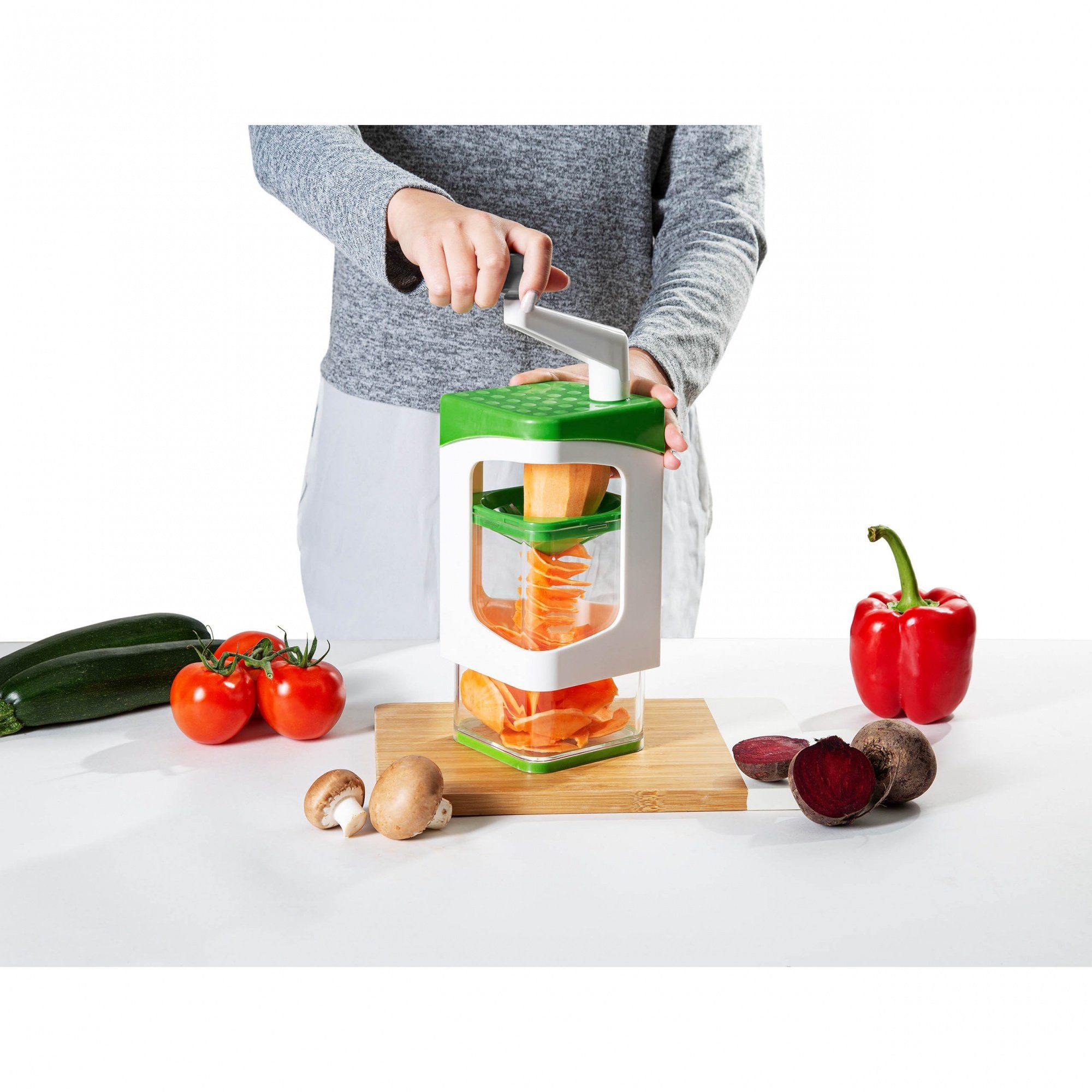 Genius Gemüseschneider Nicer Dicer Julietti 17 Teile, Zoodle Maker + Würfelschneider in einem Set für Spiralen und Würfel