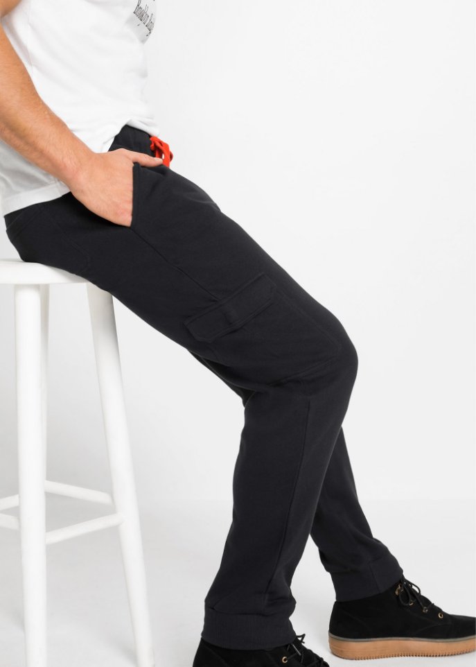 Jogginghose mit Cargotaschen