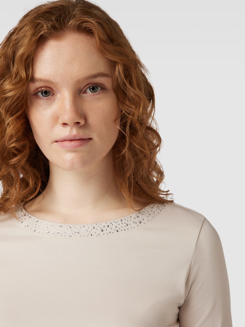 T-Shirt mit Ziersteinbesatz in stein
