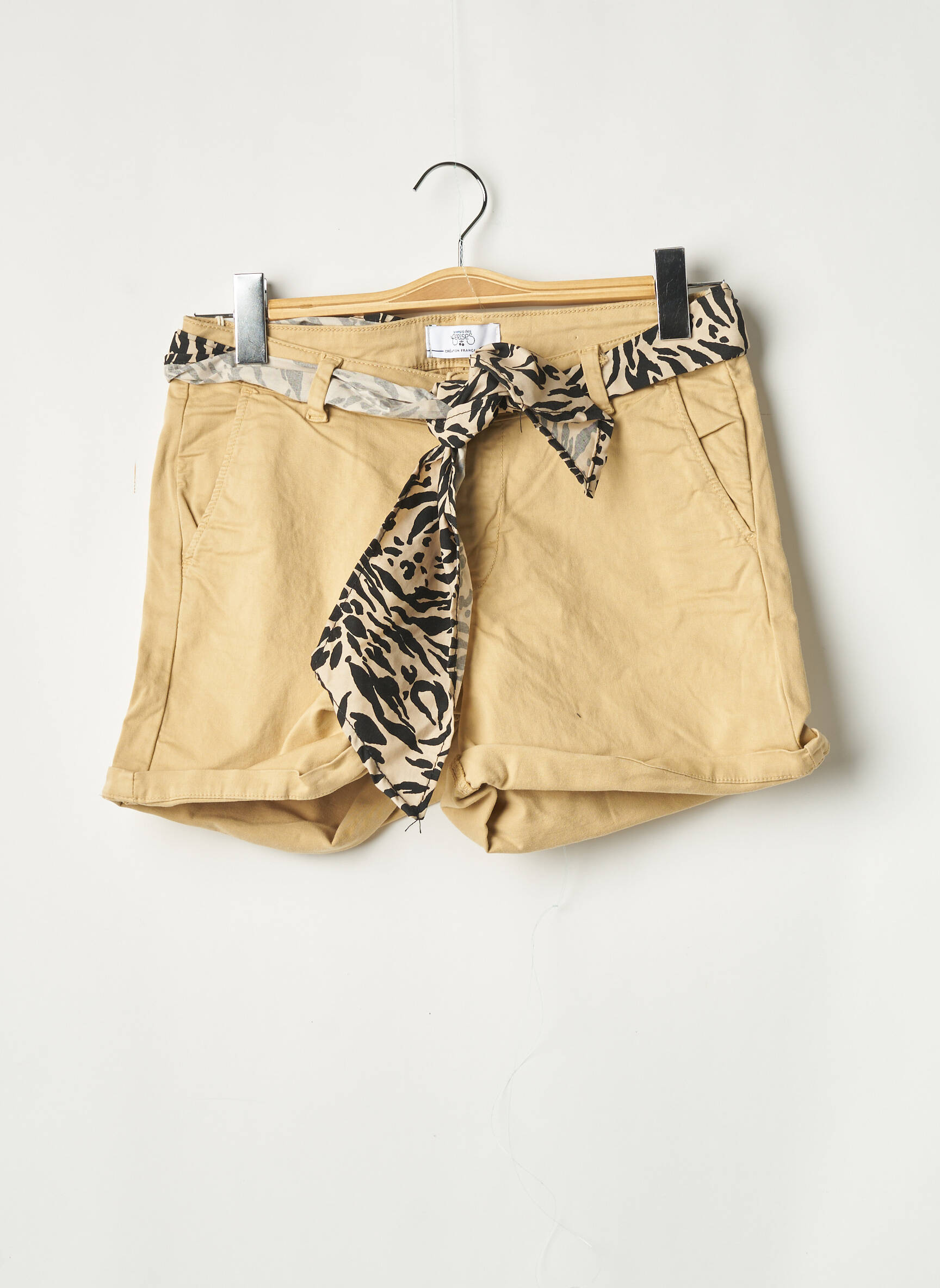Le Temps Des Cerises Shorts 1 Femme couleur beige
