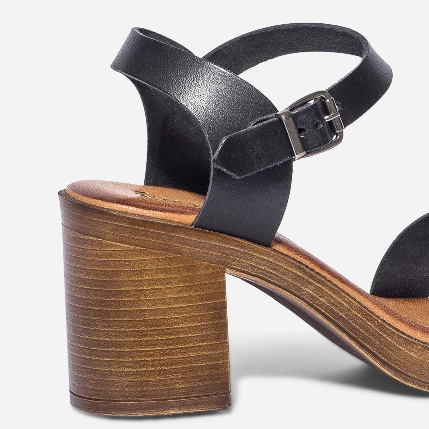 Sandale noire en cuir