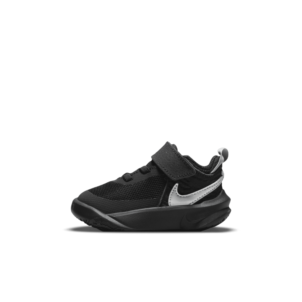 Nike Team Hustle D 10 CW6737-004 / schwarz