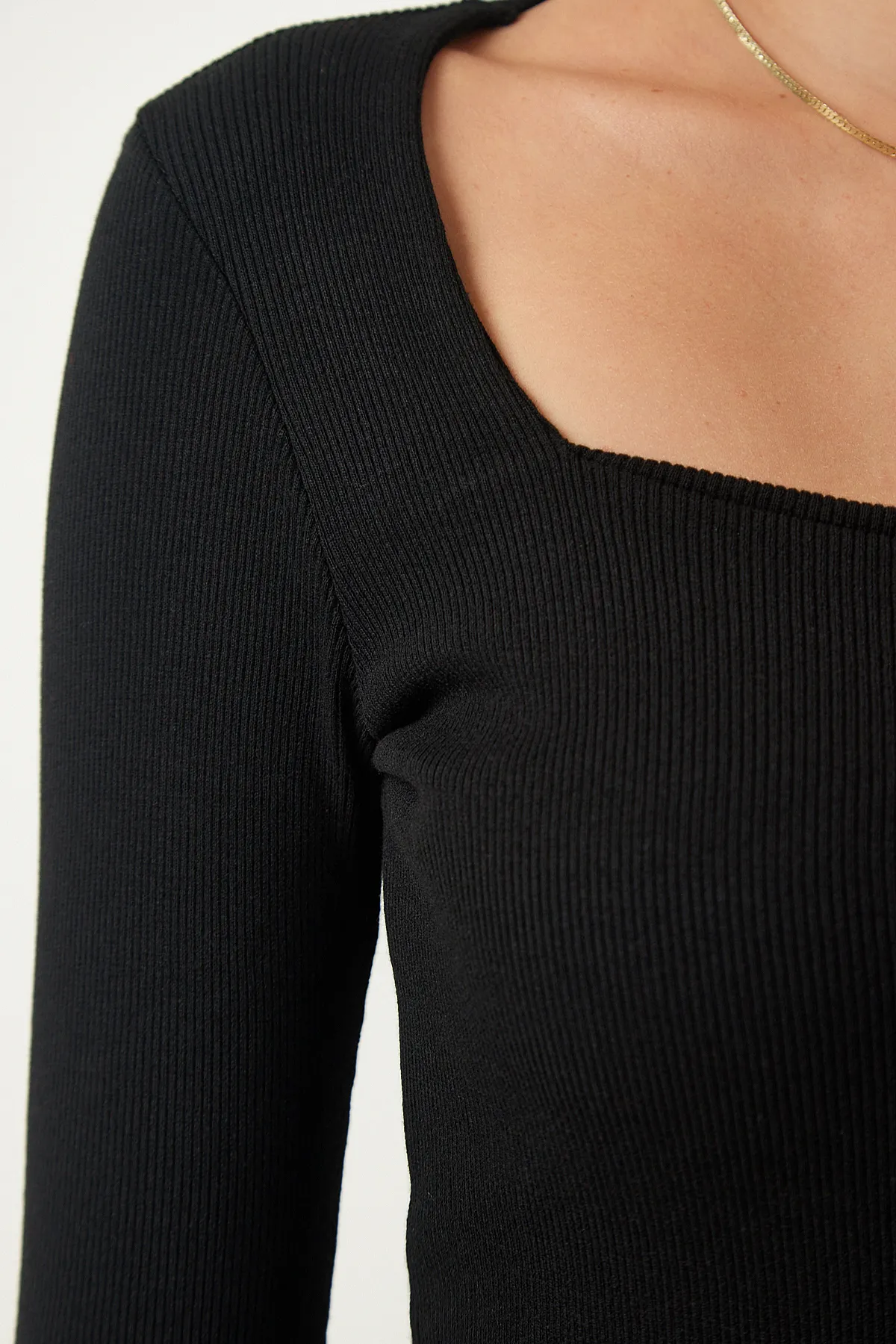 Happiness İstanbul  Schwarzes Cord-Strickkleid mit quadratischem Kragen für Damen GT00055