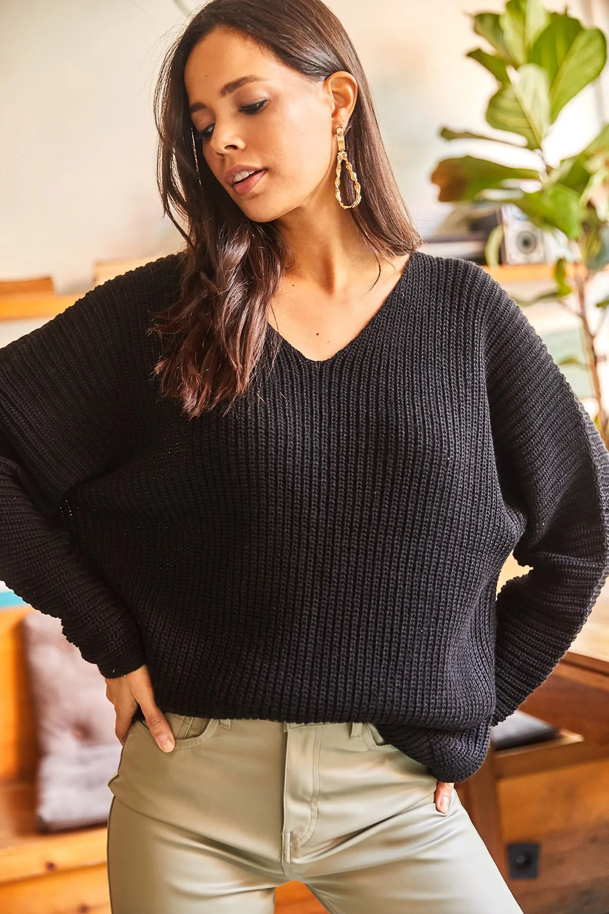 Olalook  Thessaloniki Strickpullover in Übergröße mit V-Ausschnitt