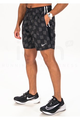 Nike Challenger M