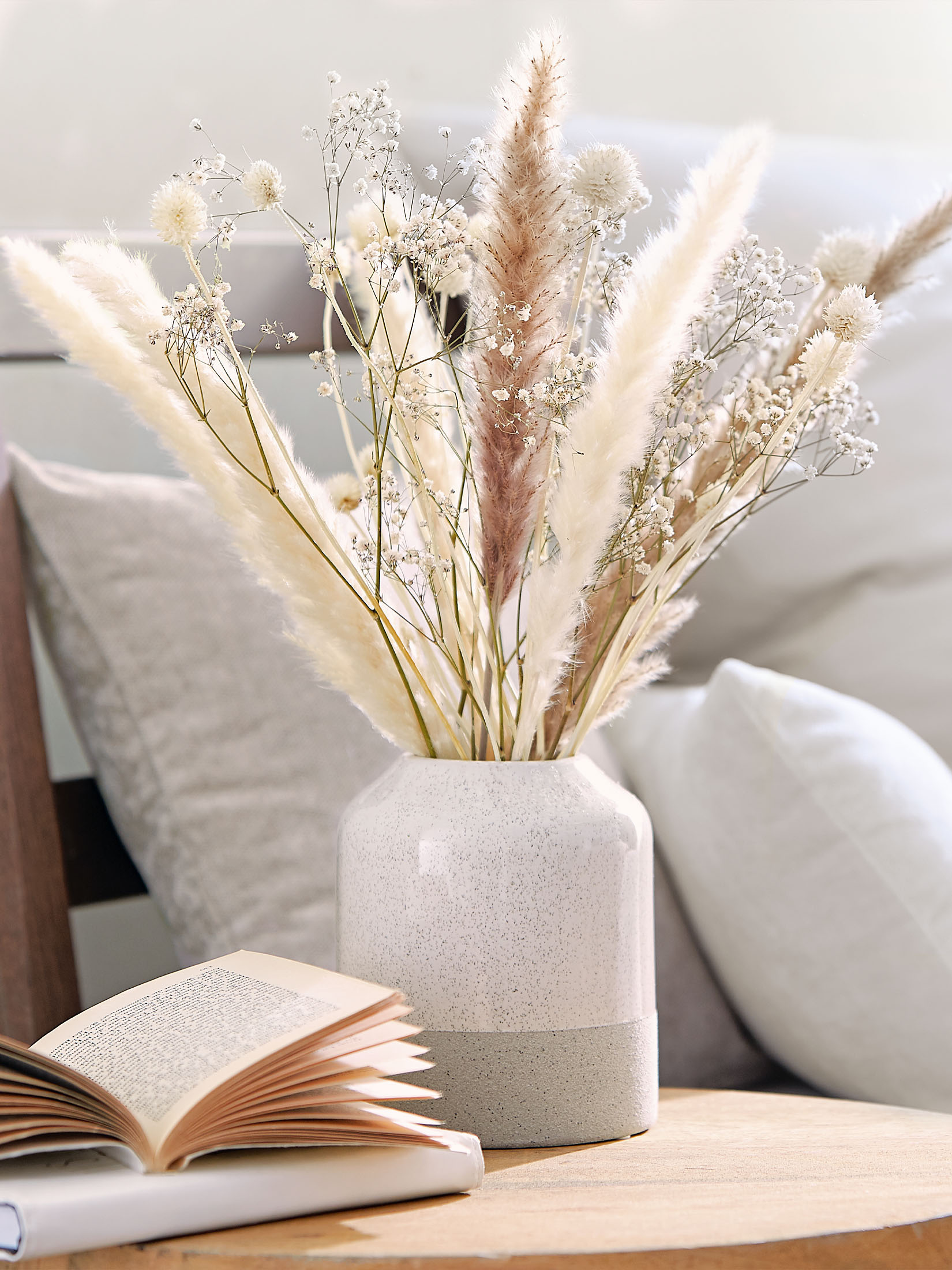 Bilana Vase, Beige