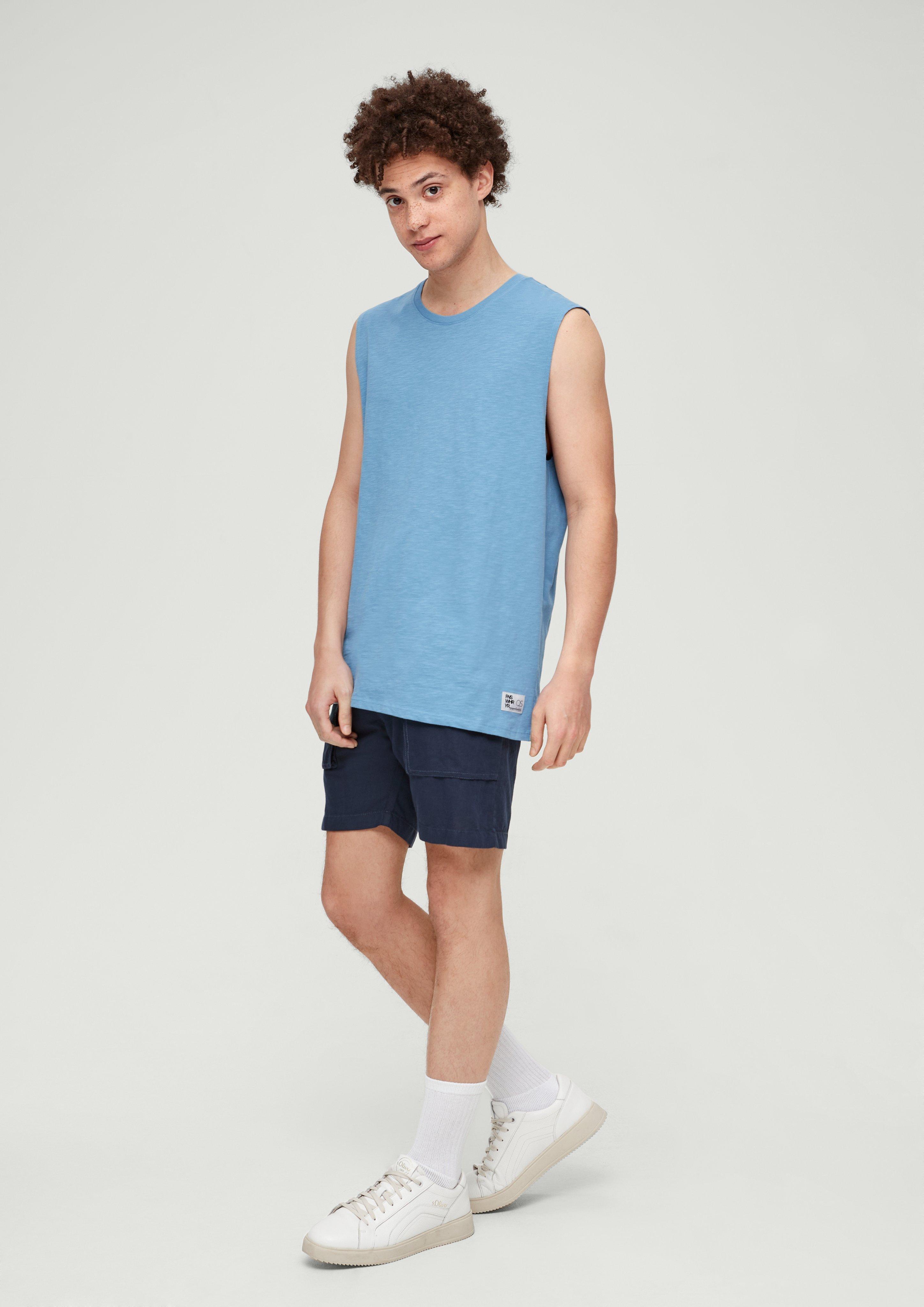 Ärmelloses Shirt aus Baumwolle  2130273-5196