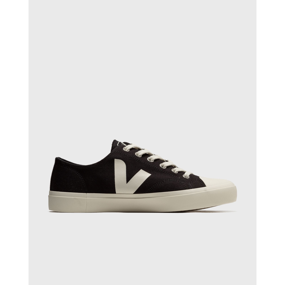 VEJA Wata II Low PL0101397B / schwarz