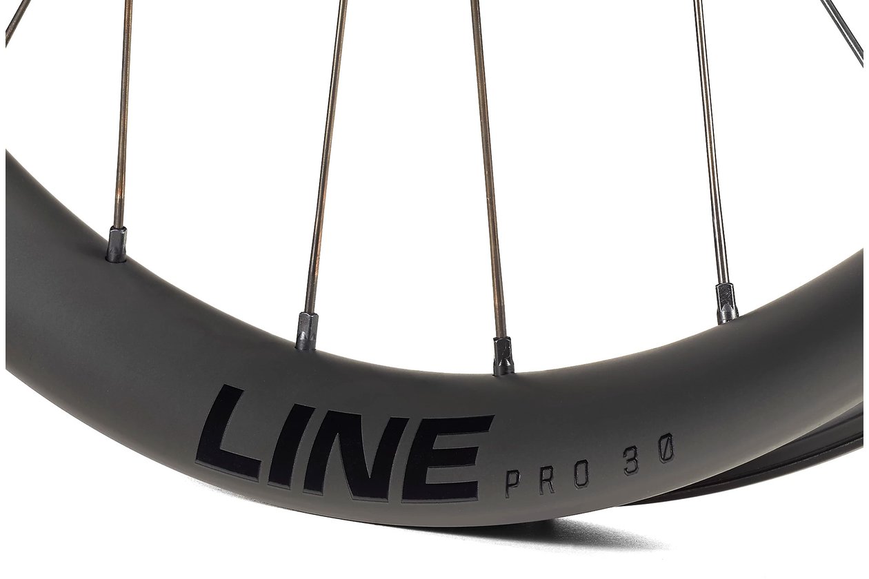 Bontrager Line Pro 30 TLR Boost 27.5 Carbon Hinterrad - SRAM XD