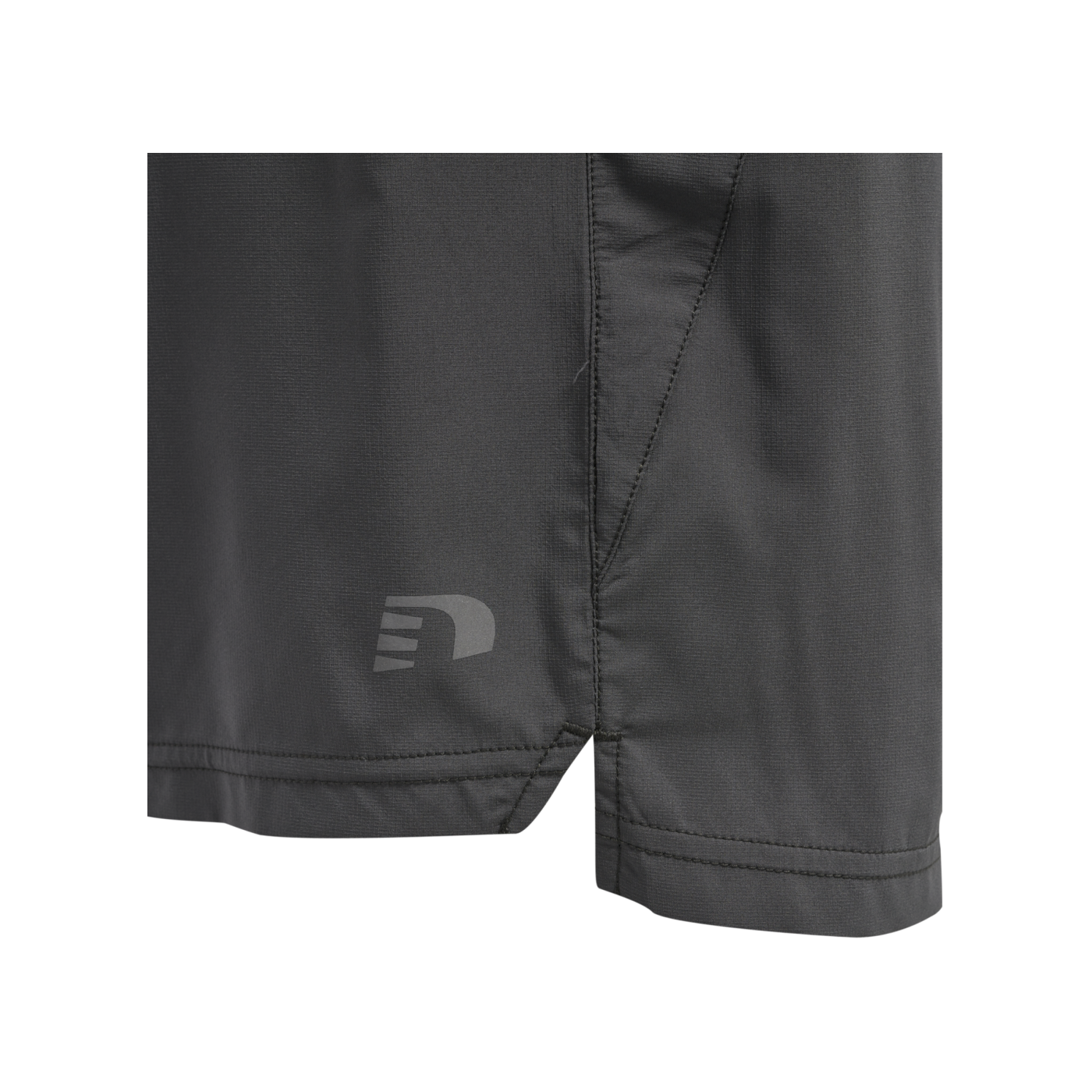 Newline Short Running Grau F2162