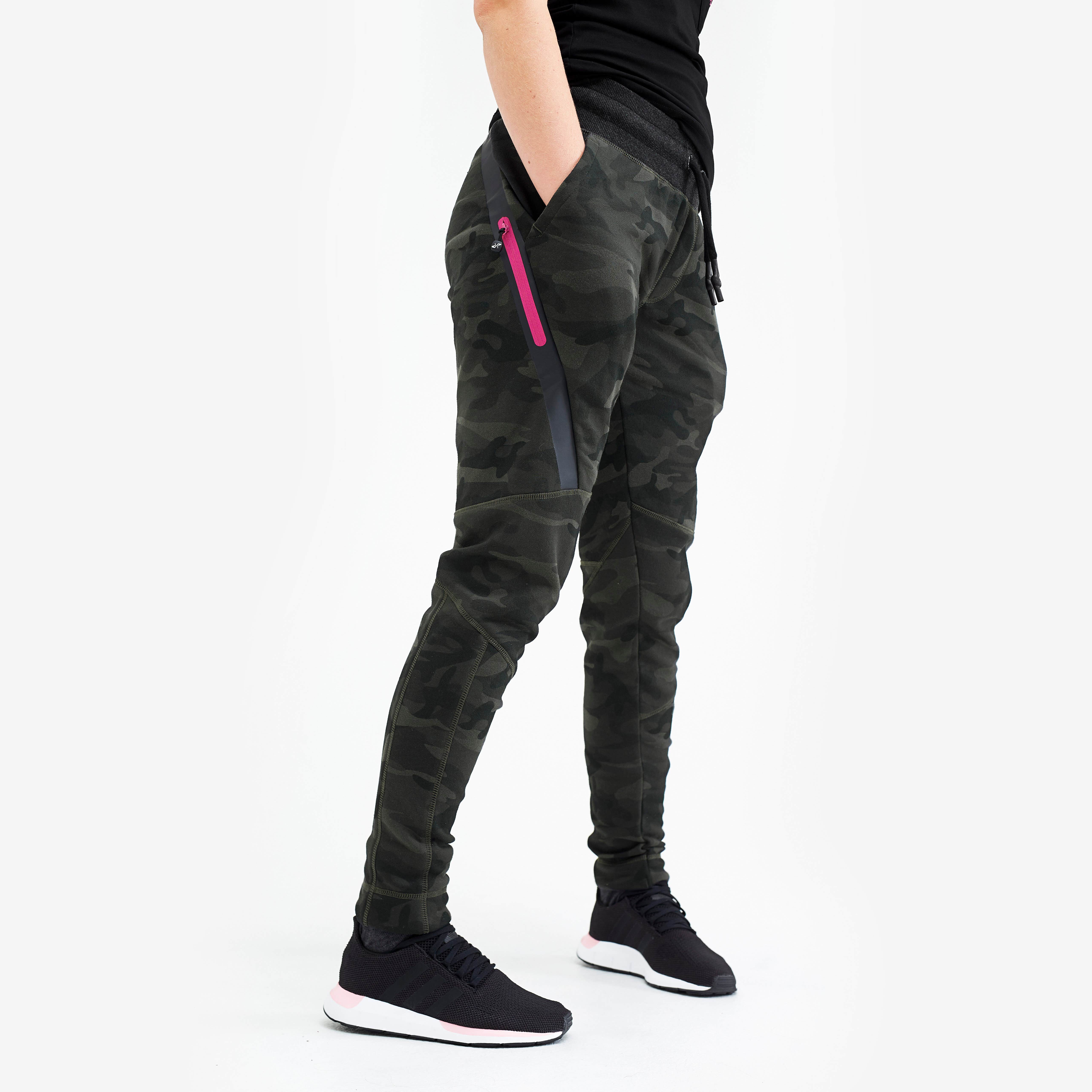 Street Jogger Femme Dark Camo