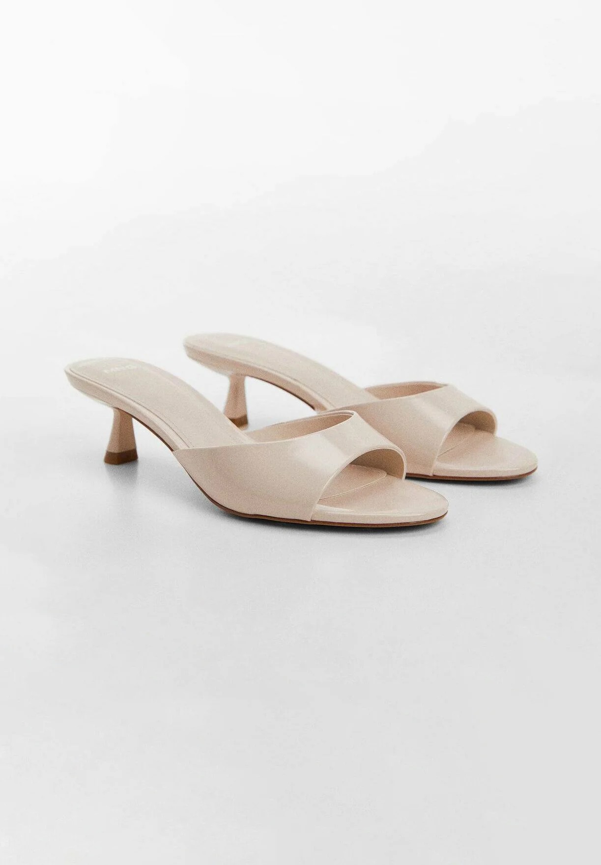 Zapatillas de mango