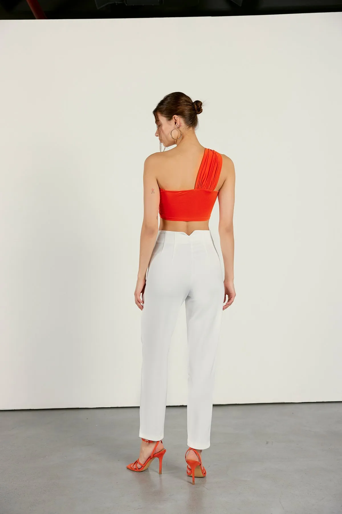 VATKALI  Hose mit hoher Taille
