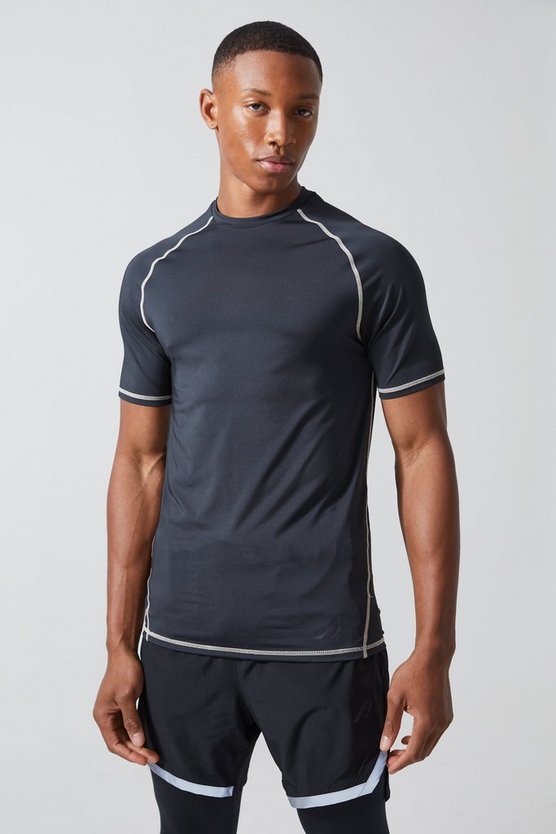 Active mattes Muscle-Fit Raglan T-Shirt
