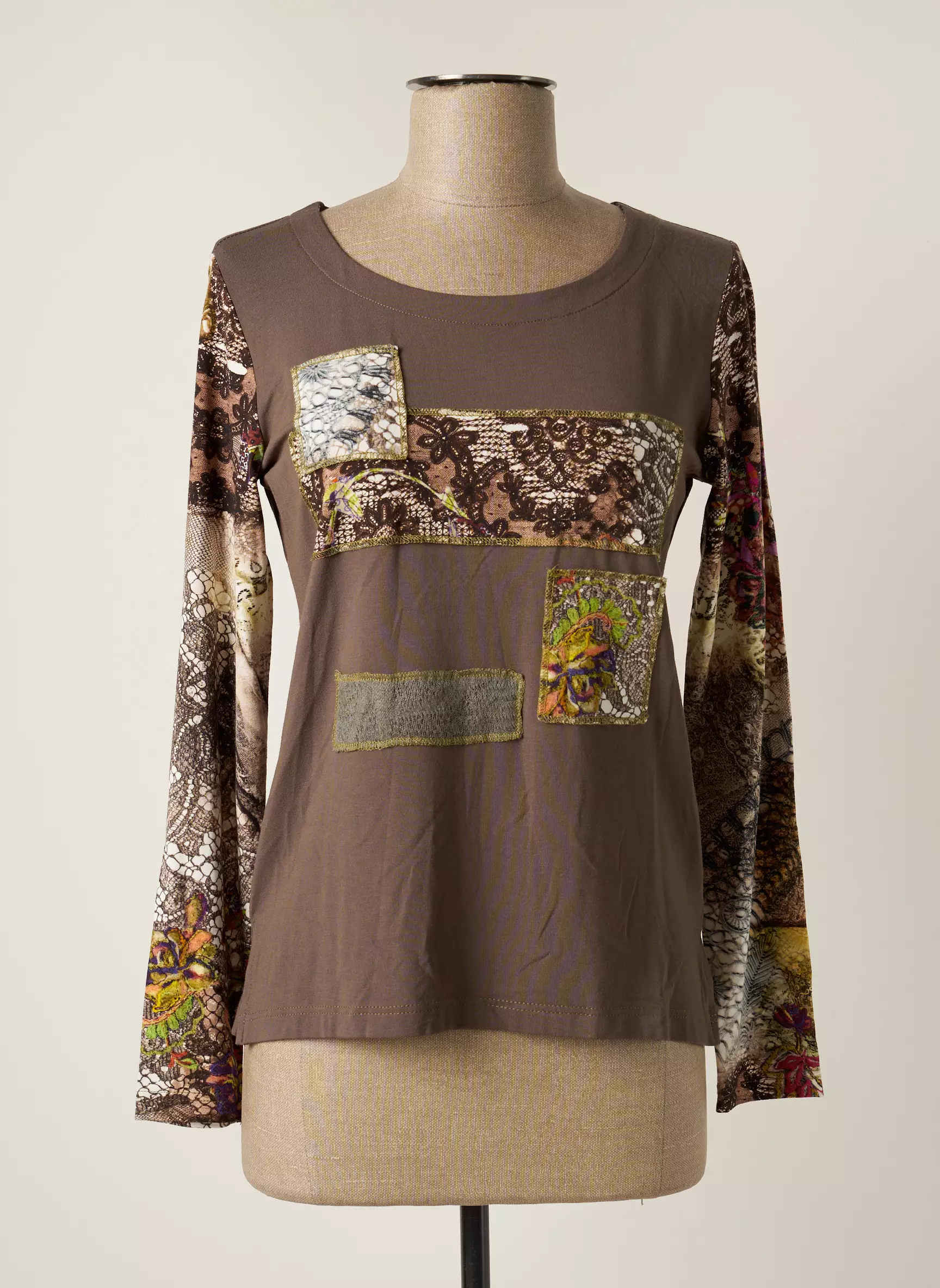 Jean Gabriel Tshirts Femme couleur marron