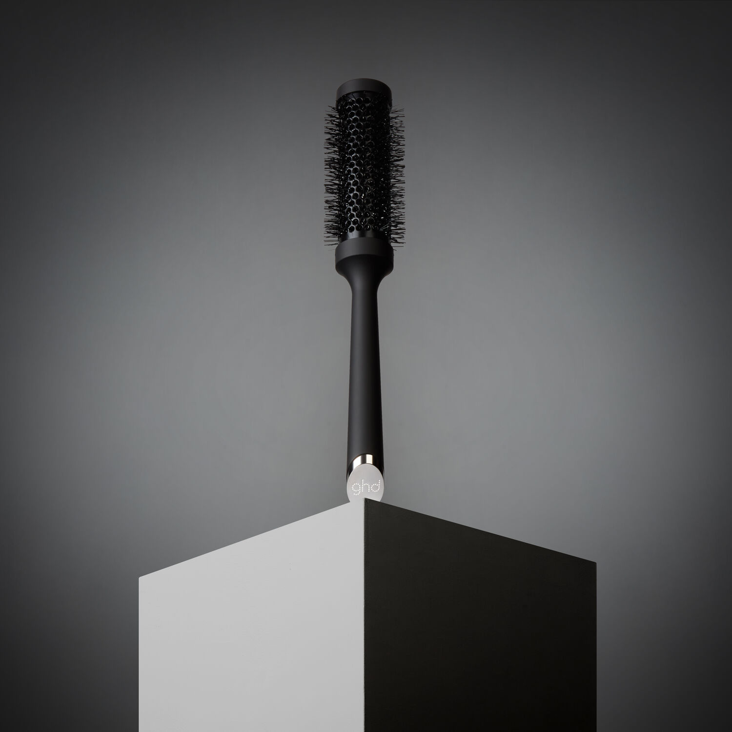 GHD Brosse Ronde Céramique T2 Brushing Cheveux Mi-Longs