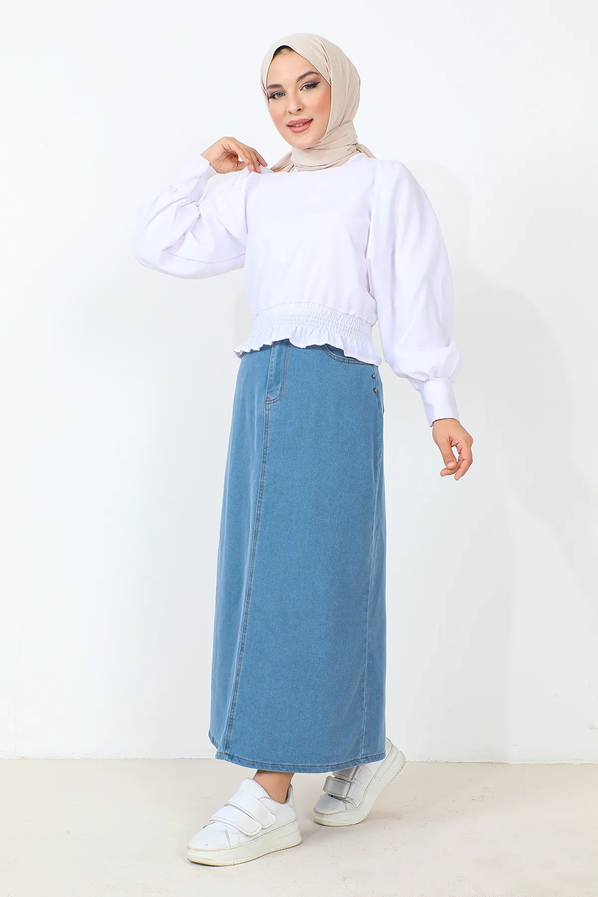 Tesettür Dünyası  Sternendetaillierter Jeansrock TSD231010 Hellblau