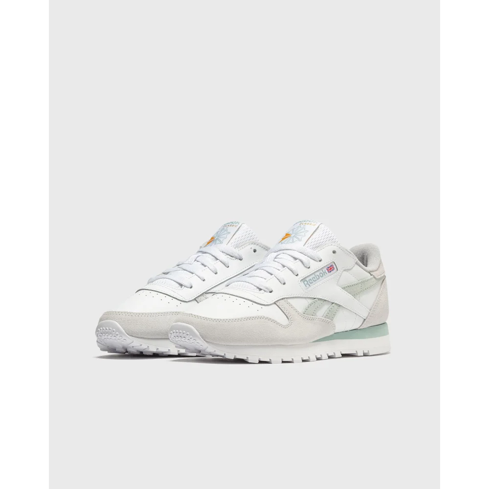 Reebok Classic Leather GW3801 / weiss