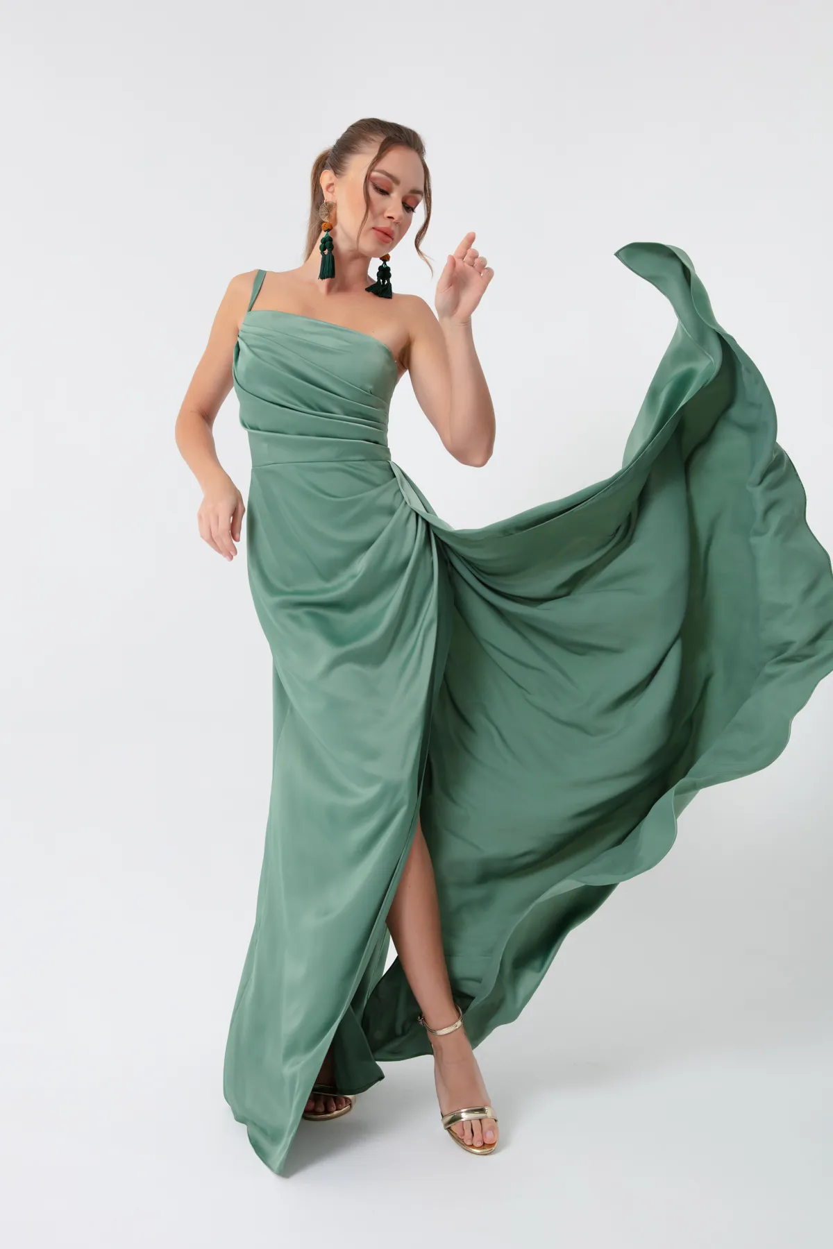 Lafaba  Mintgrünes One-Shoulder-Abend- und Abschlusskleid aus Satin für Damen